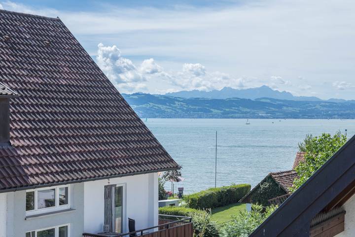 Ferienwohnung für 2 Personen, mit Balkon und Garten sowie Seeblick in Langenargen