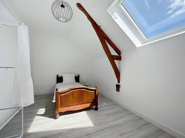 Location de vacances pour 6 personnes, avec jardin à Chavagne - 4