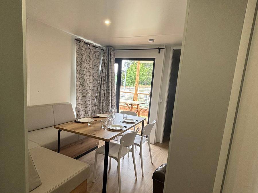 Camping Domaine de La Pinede - Mobilhome 6 personnes - Cabane Confort + 3 chambres in Étaples, Région de Montreuil