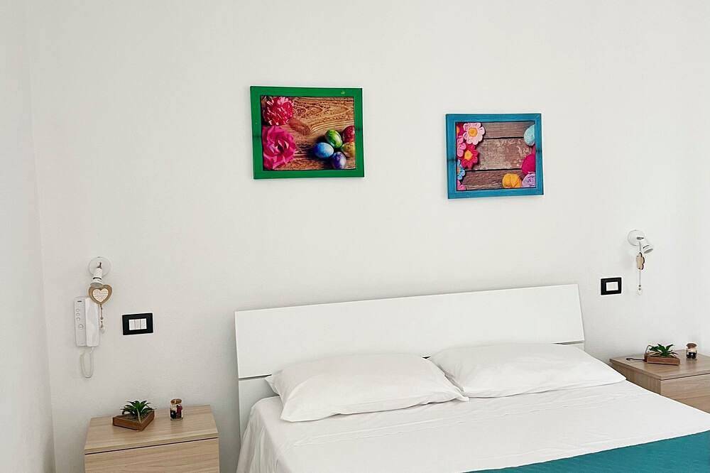 Comfortable Seafront Holiday House A Few Steps From The Center (Amantea) in Amantea, Tyrrhenische Küste Kalabrien