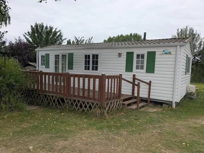 Mobil home pour 4 personnes à Sémeries