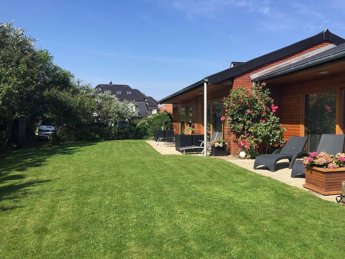 Bungalow für 6 Personen, mit Terrasse und Garten in Westerland - 3