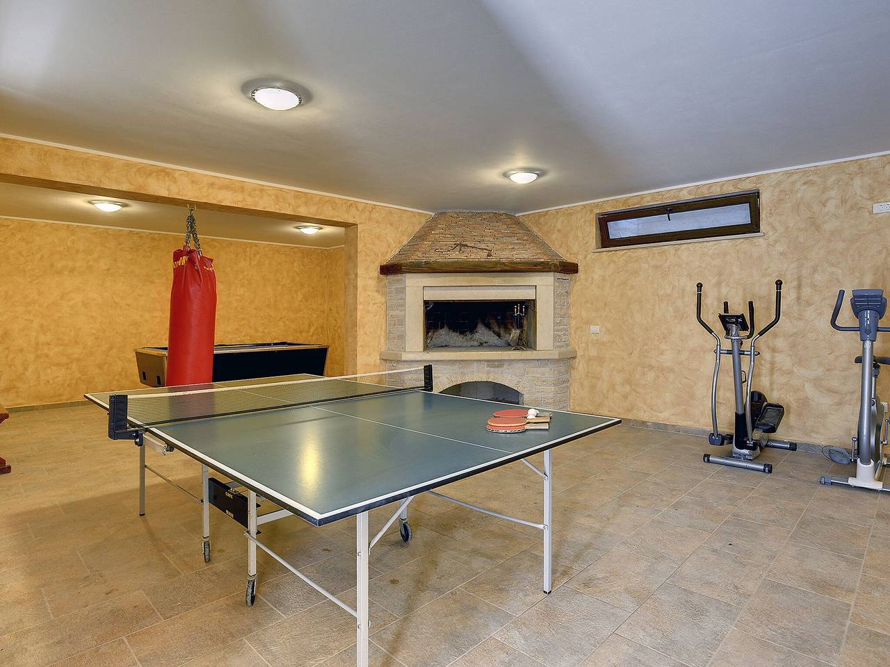 Villa in Rovinj with Private Pool and Sea Nearby in Rovinjsko Selo, Rovinj