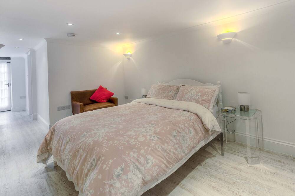 Tarrant St Cottage Arundel in Arundel, South Downs
