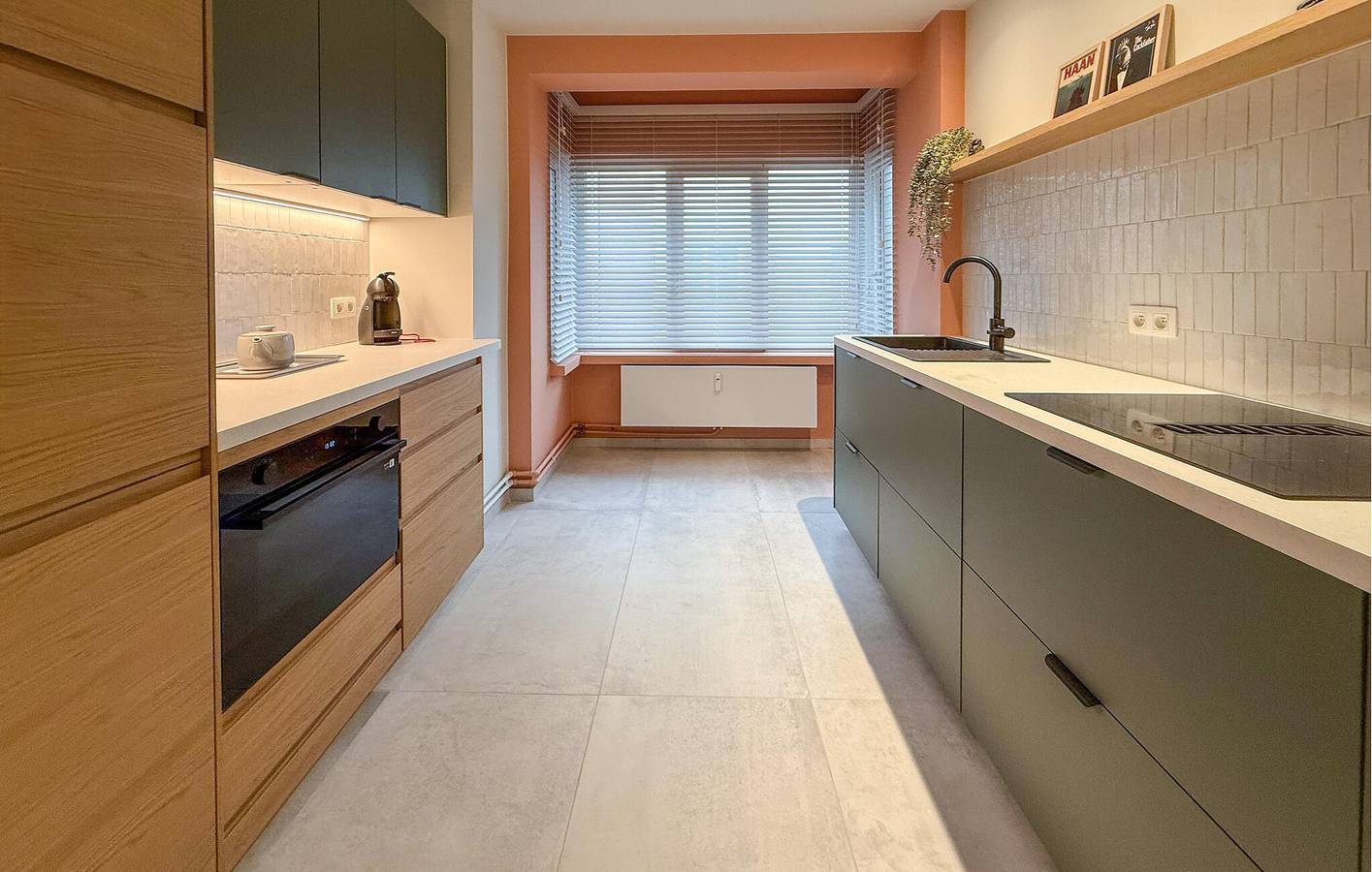 Geheel vakantieappartement, Vakantieappartement voor 5 personen met terras in De Haan, Belgische Kust