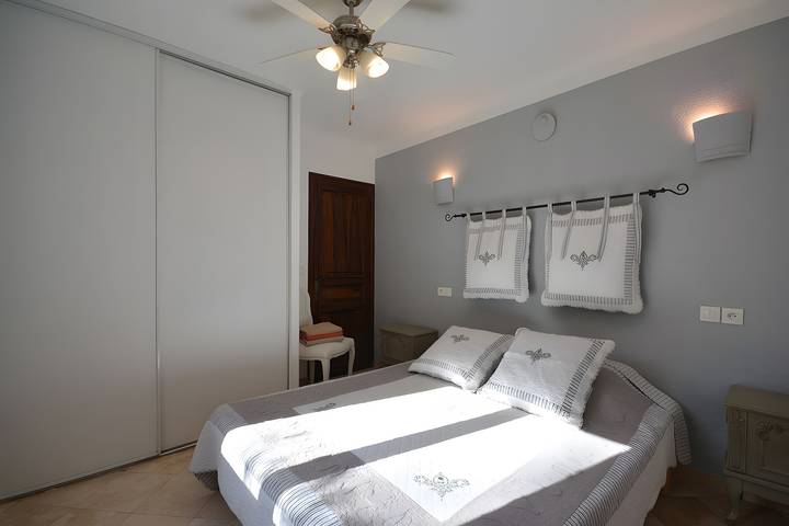 Chambre d’hôte pour 3 personnes, avec jardin, animaux acceptés