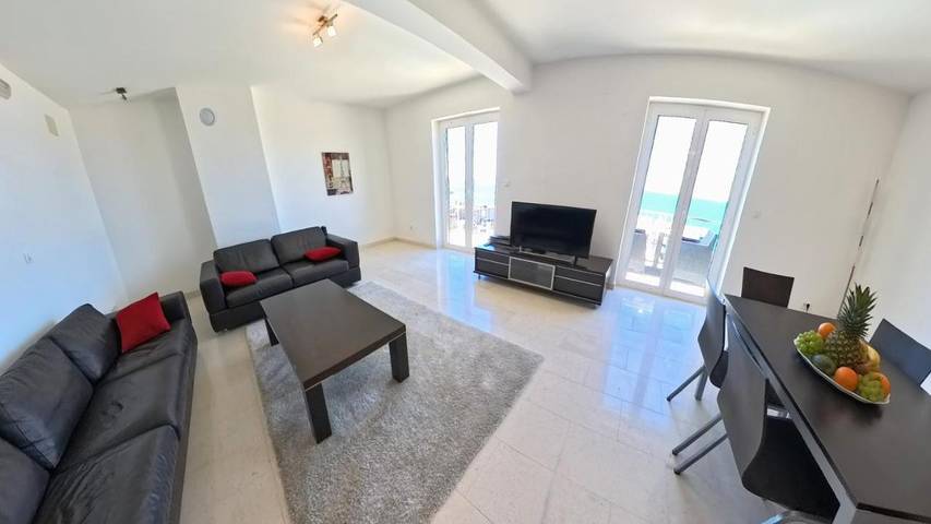 Villa pour 7 personnes, avec jardin ainsi que piscine et vue à Cavtat - 2