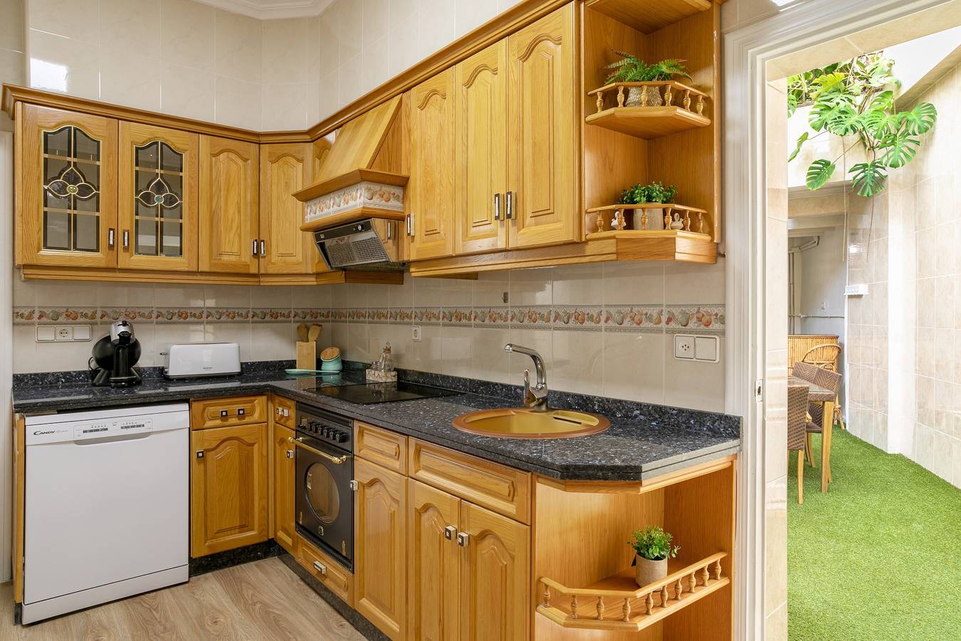 Vacation Home "Casa Ilusion" with Private Terrace & Wi-Fi in Agost, Alicante Province