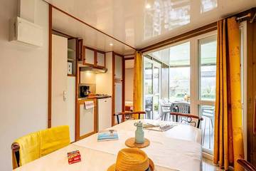 Gîte pour 6 personnes, avec terrasse à Badefols-sur-Dordogne