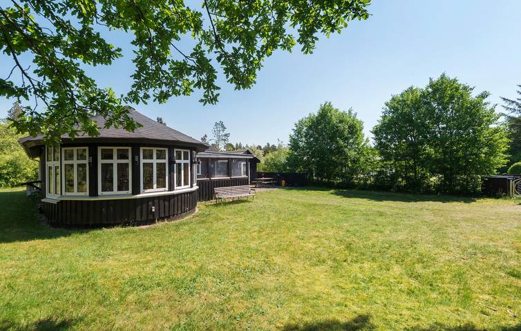 Ferienhaus für 6 Personen, mit Terrasse und Whirlpool in Skjern - 4