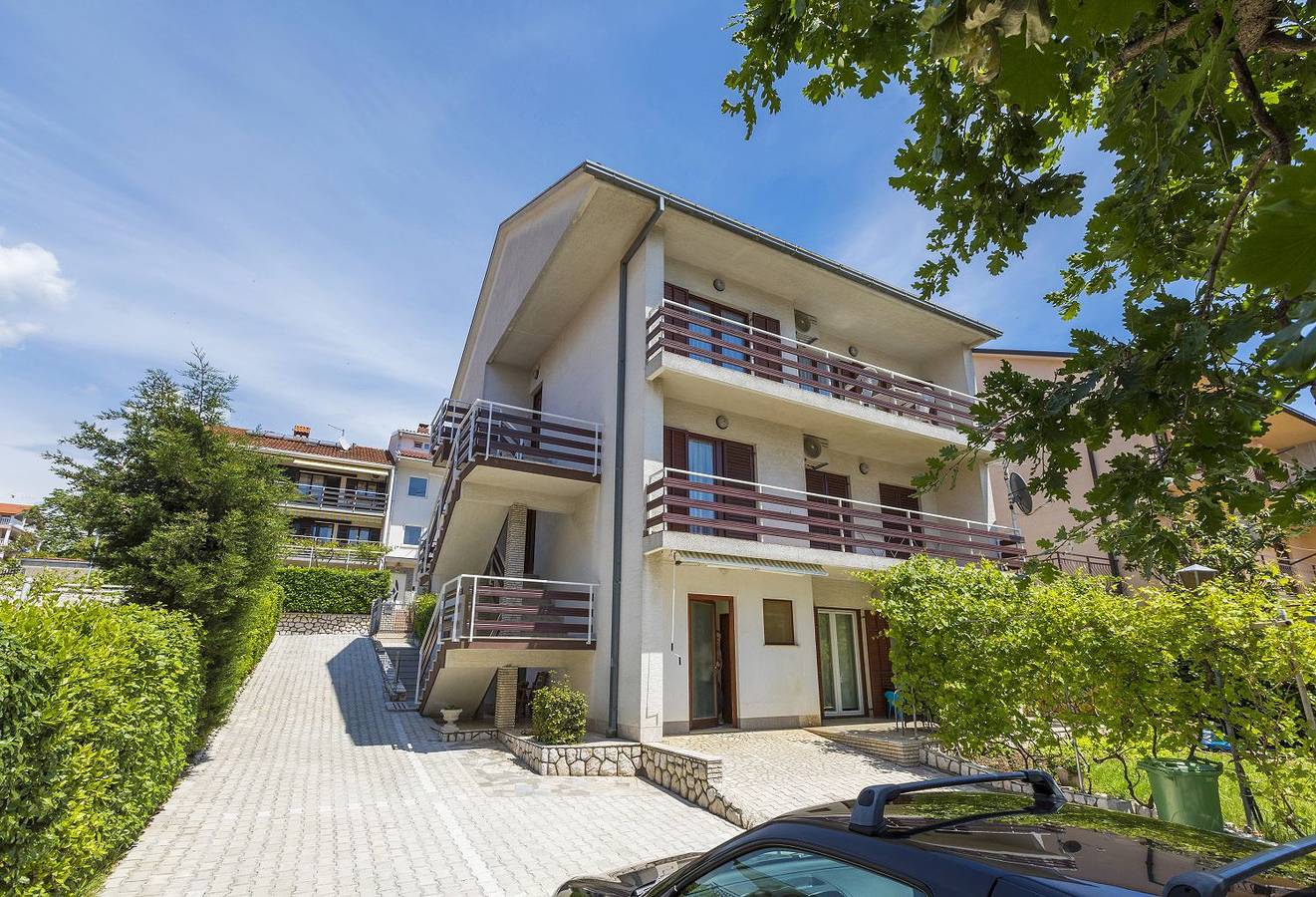Appartamento vacanze a Kvarn a partire da 76€ a notte