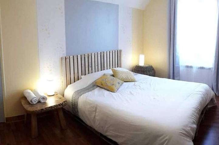 Location de vacances pour 14 personnes, avec jacuzzi, animaux acceptés dans Chevroches - 3