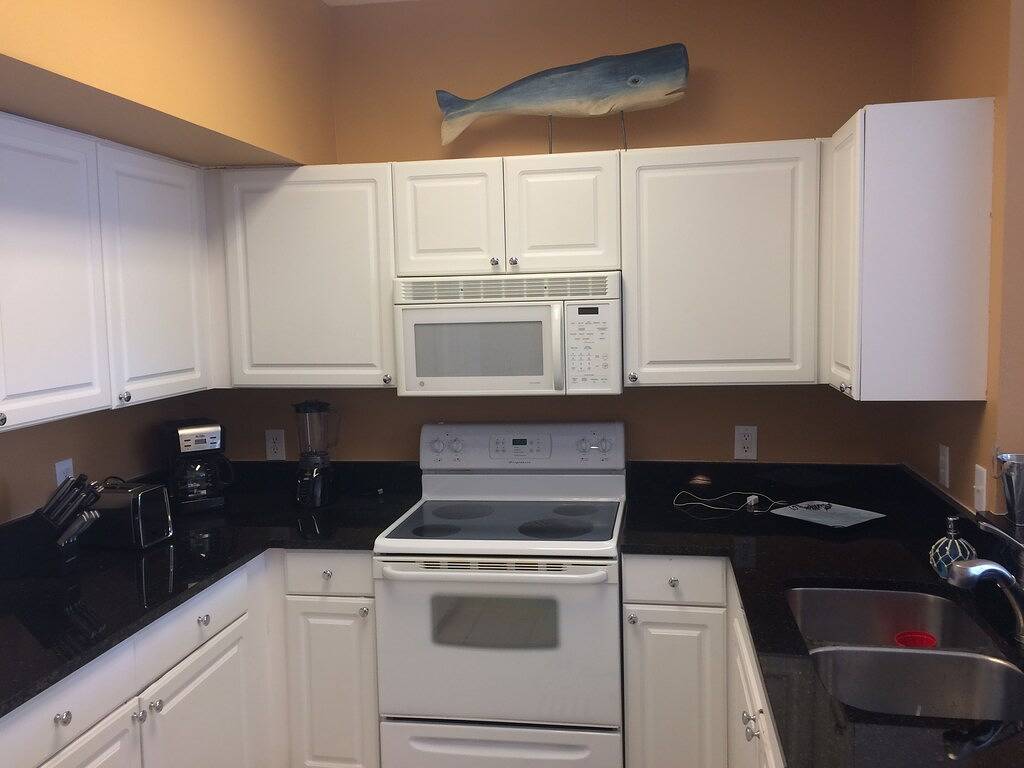 Ganze Wohnung, Neu 2 Bd, 2 Ba Condo, Gärten Am Beachwalk, 3 Mi Von Ft Myers Beach & Sanibel Is. in Iona, Southwest Florida