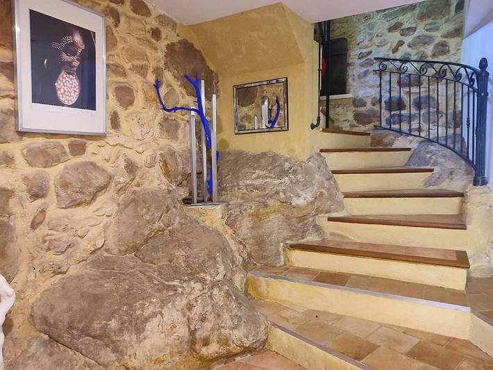 Location de vacances pour 5 personnes, avec vue et jardin, animaux acceptés à La Capelle-et-Masmolène - 4