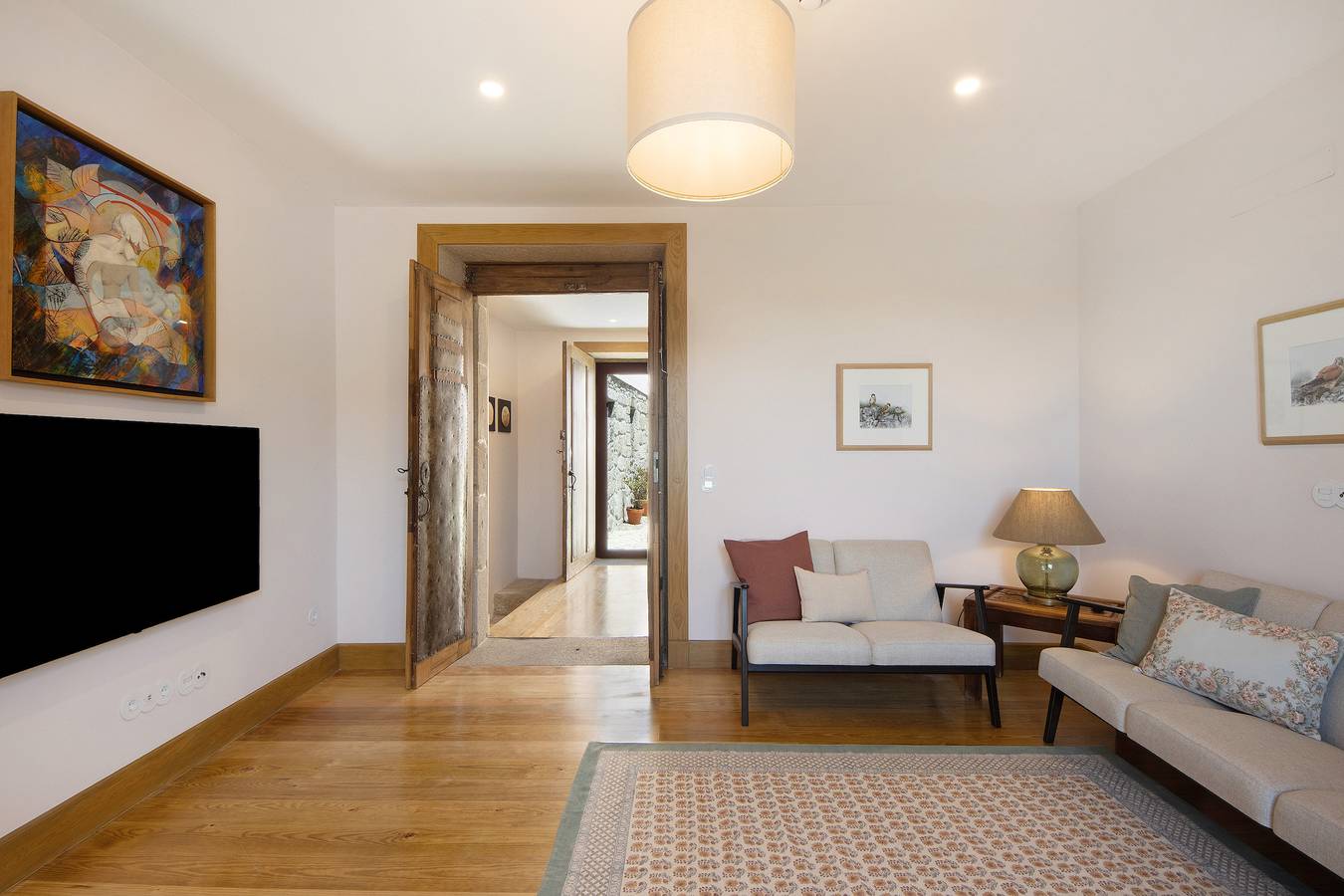 Vivenda 'Casa do Outeiro' com Terraço, Piscina, Wi-Fi e Ar Condicionado in Guilhabreu, Distrito do Porto