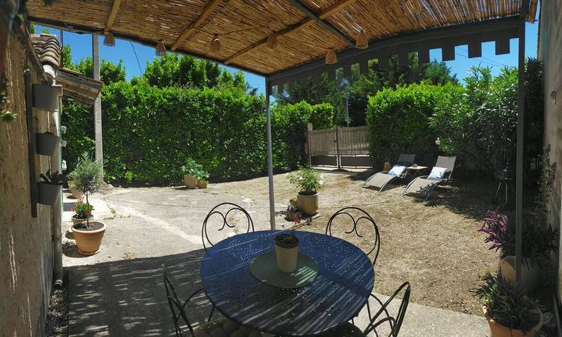 Appartement de vacances pour 3 personnes, avec jardin et terrasse - 1