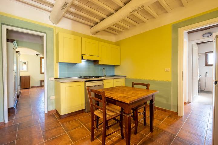 Farmhouse "Rosaspina - Appartamento 1" with Shared Garden & Shared Pool in Capalbio, Grosseto Provinsen