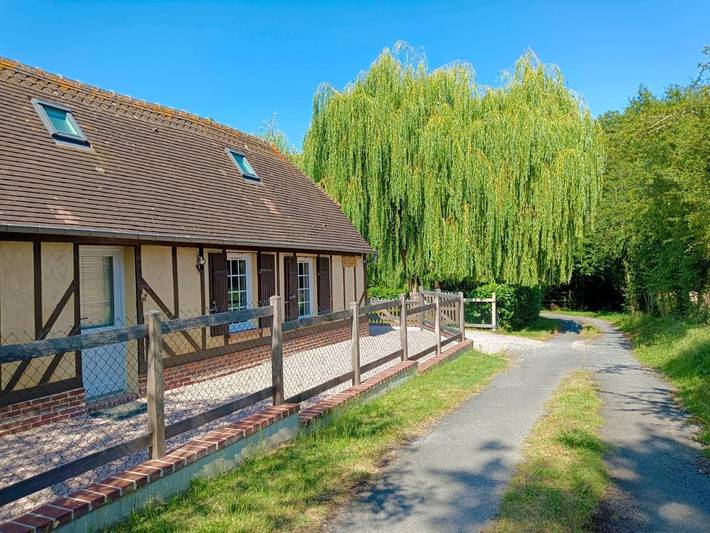 Location de vacances pour 4 personnes, avec Terrasse et Jardin à Vieux-Pont-en-Auge