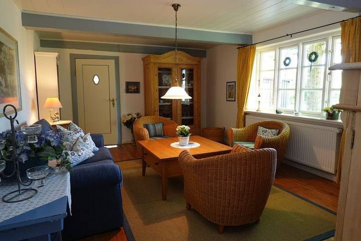 Ferienhaus für 5 Personen, mit Terrasse und Garten in Süderende - 4