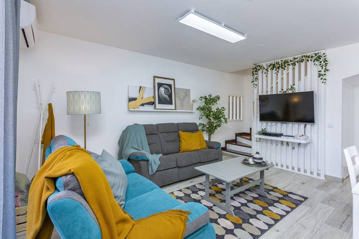 Ganze Wohnung, Vilar do Jardim - Terrace and Pool - Vilamoura by in Quarteira, Faro Distrikt