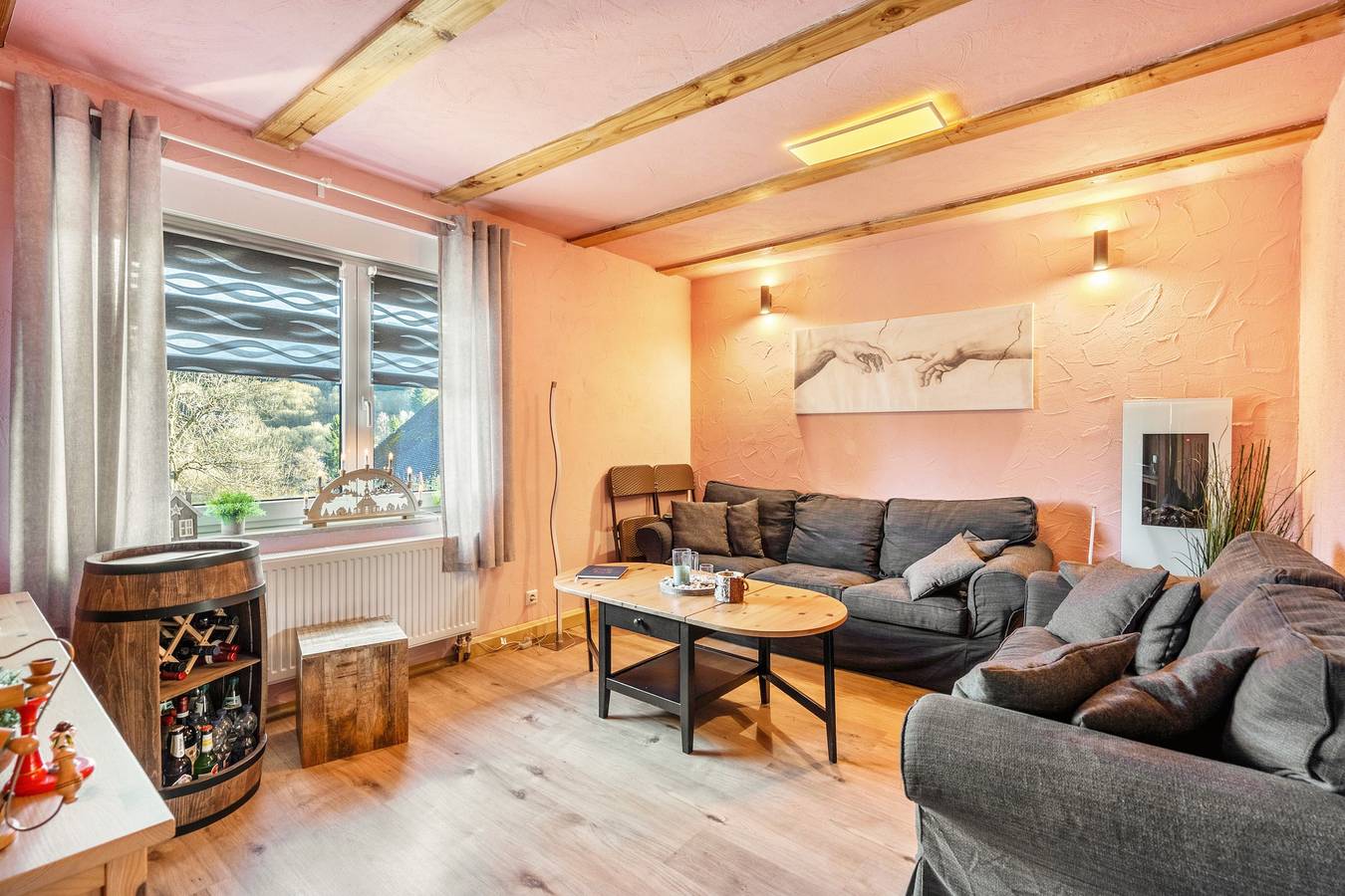 Ganze Wohnung, Ferienwohnung 'Ferienhaus Fichtelberg Appartement A' mit Bergblick, privater Terrasse und Wlan in Oberwiesenthal, Erzgebirge