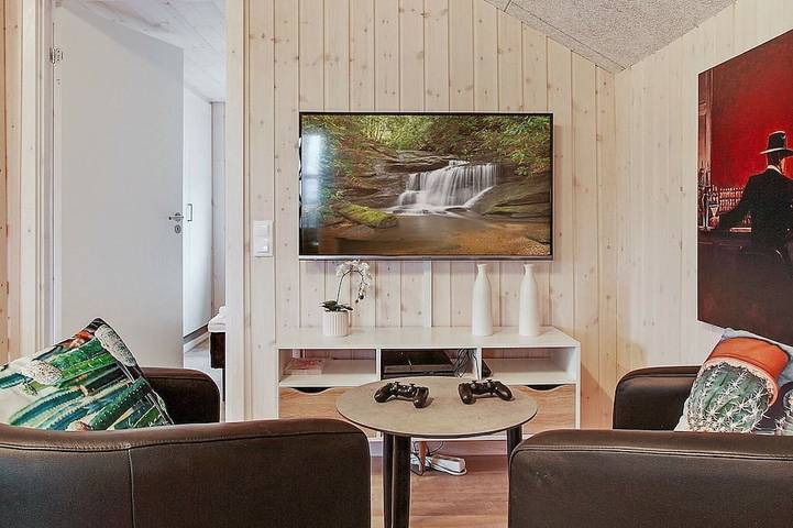 Ferienhaus für 12 Personen, mit Pool und Sauna sowie Terrasse und Whirlpool in Olpenitz - 3