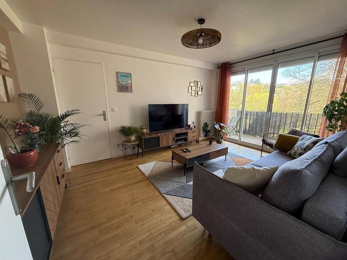 Appartement de vacances pour 6 personnes, avec balcon à Poitiers