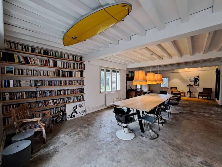 Location de vacances pour 12 personnes, avec jardin à Lévignacq