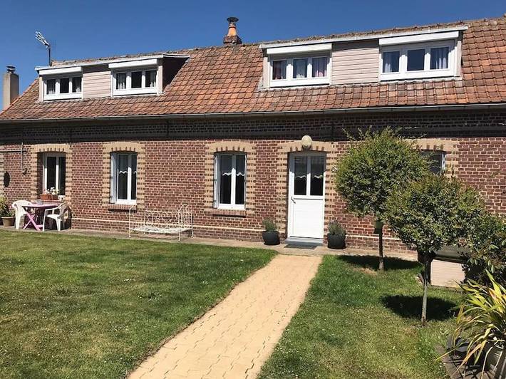 Location de vacances pour 2 personnes, avec jardin et terrasse à Tourville-sur-Arques