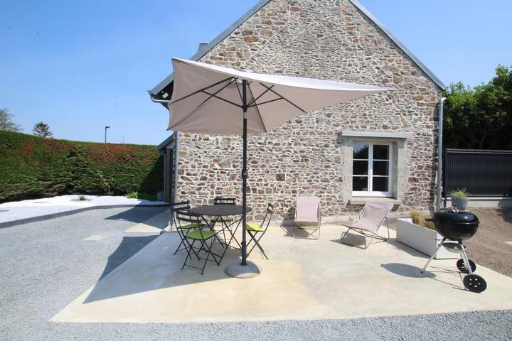 Gîte pour 3 personnes, avec jardin à Créances - 2