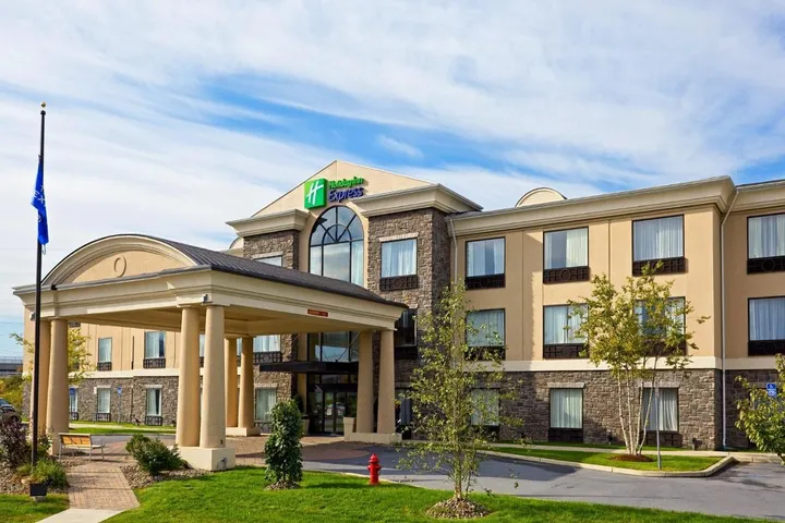 Hotel para 6 personas, con piscina - 1