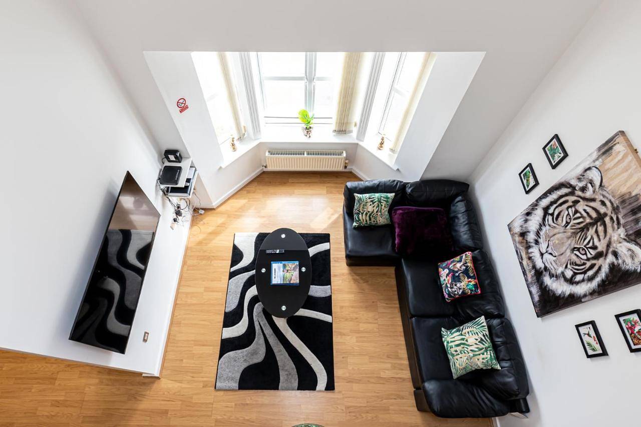 Entire apartment, Three-Bedroom Apartment in Warrington, Cheshire