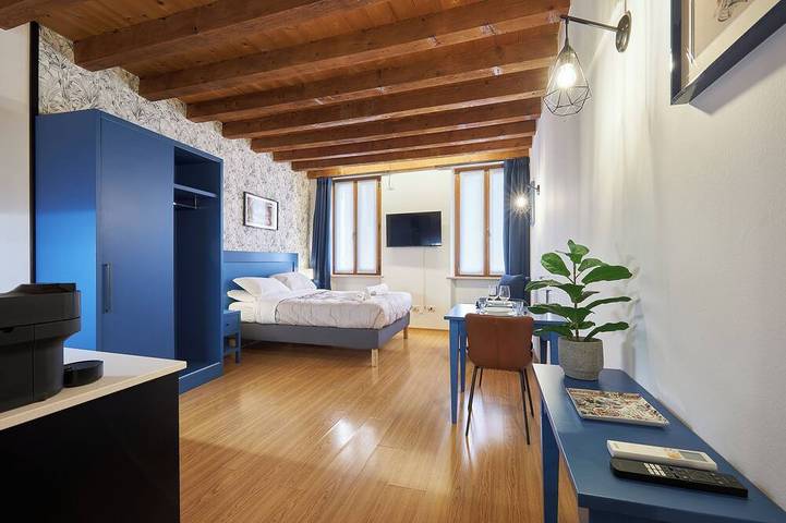 Holiday home for 2 people in Verona
