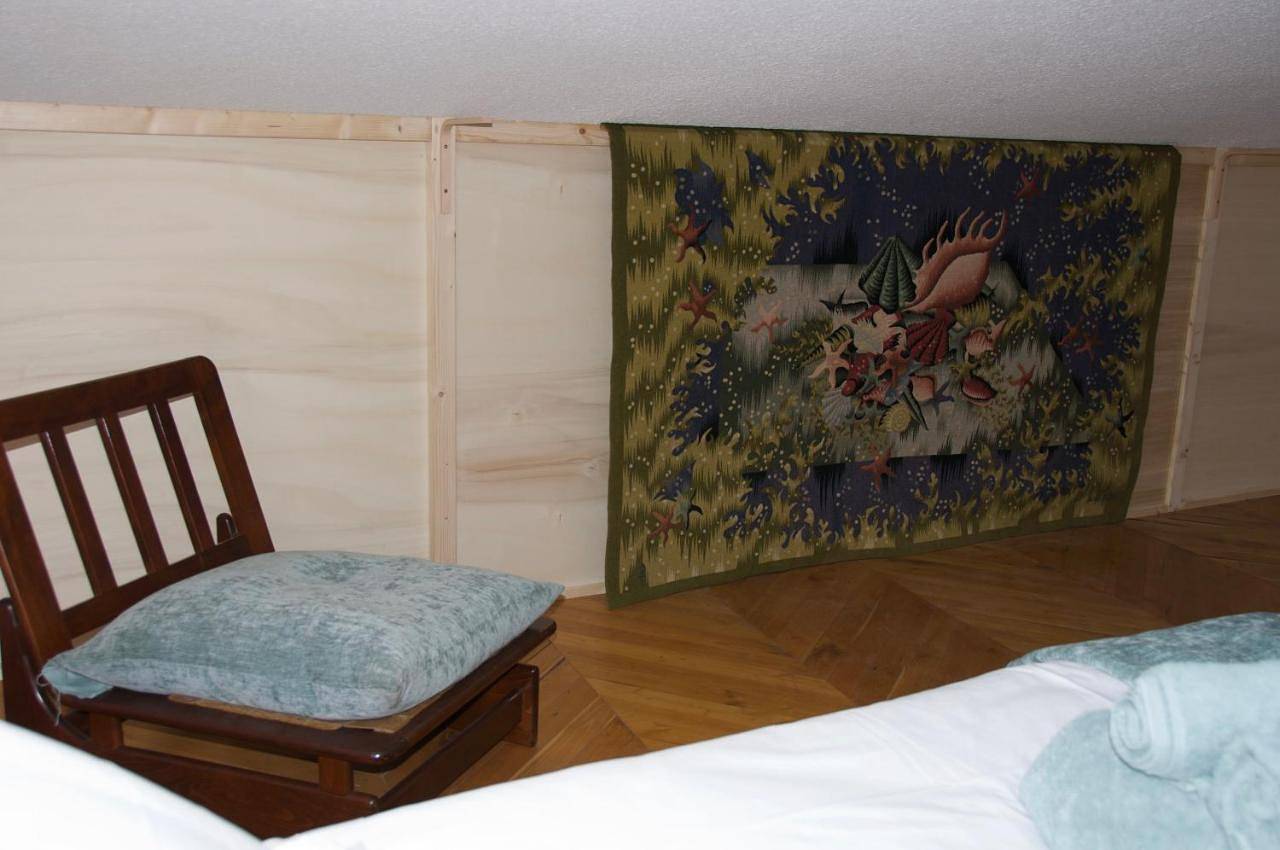 Double Room with Private Bathroom in Orcet, Région de Clermont-Ferrand
