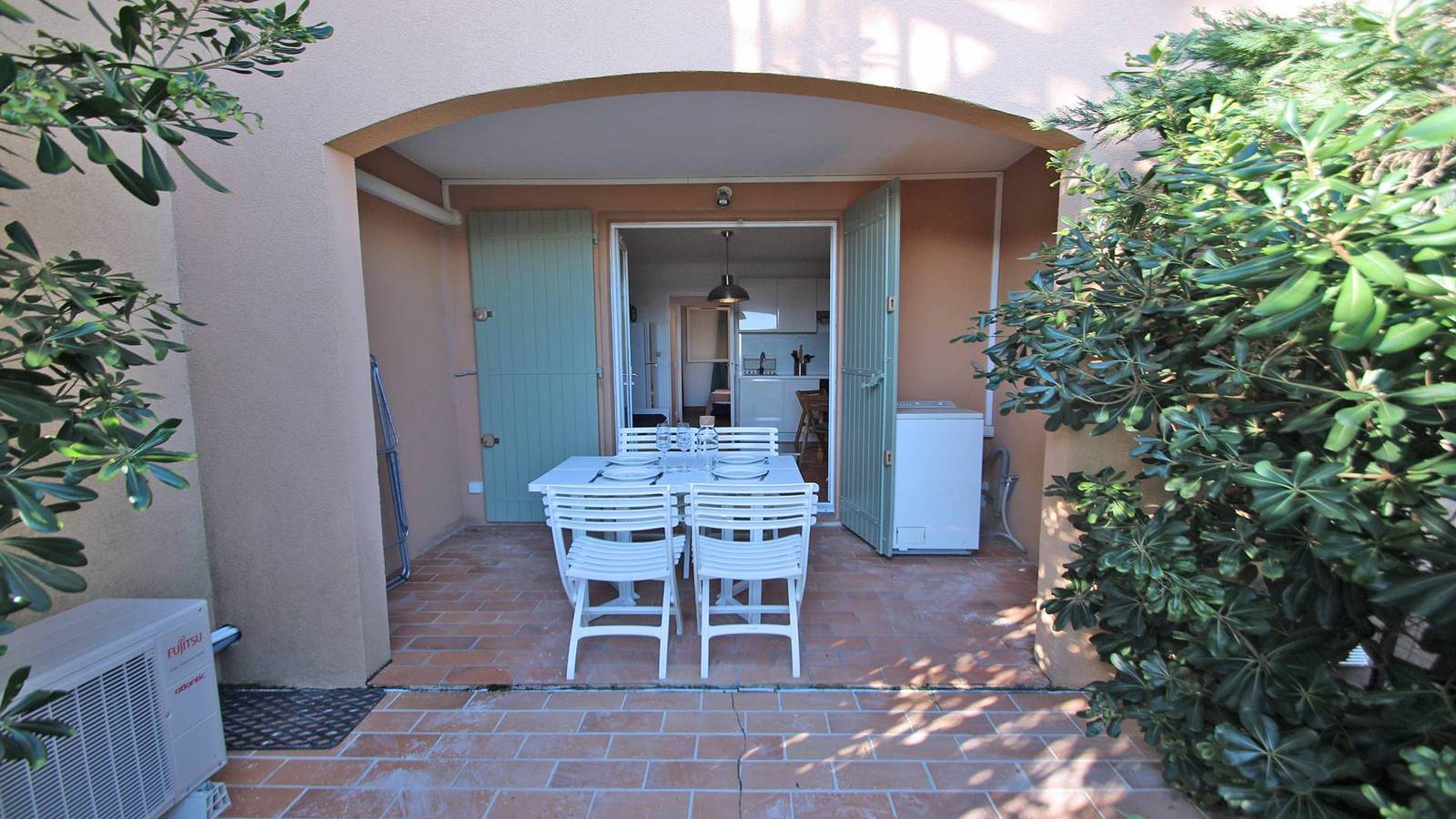 Ganze Ferienwohnung, Ferienwohnung für 4 Personen – Klimaanlage – In Strandnähe La Nartelle – Sainte-Maxime – 2* in La Nartelle, Sainte-Maxime