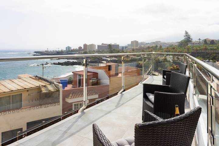 Apartamento entero, Bencomo 2 - OkStay Ático Bencomo con vistas al mar in Playa Jardin, Puerto de la Cruz