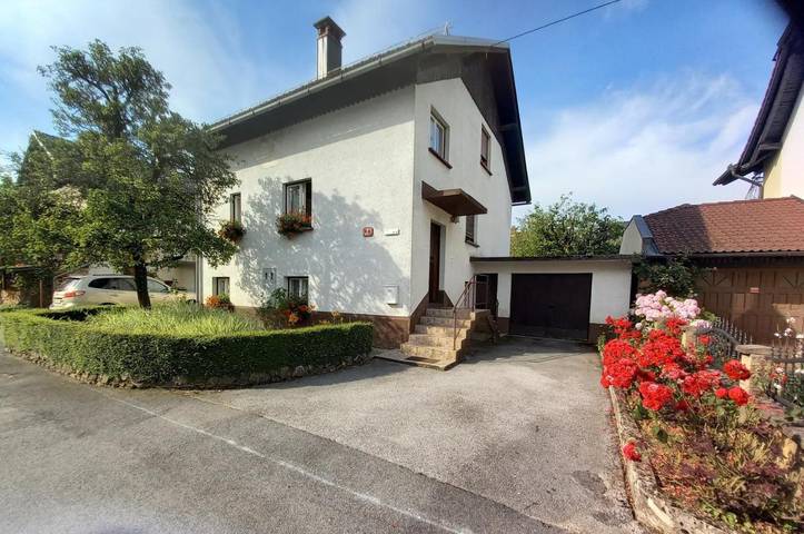 Appartement de vacances pour 3 personnes, avec Jardin et Vue