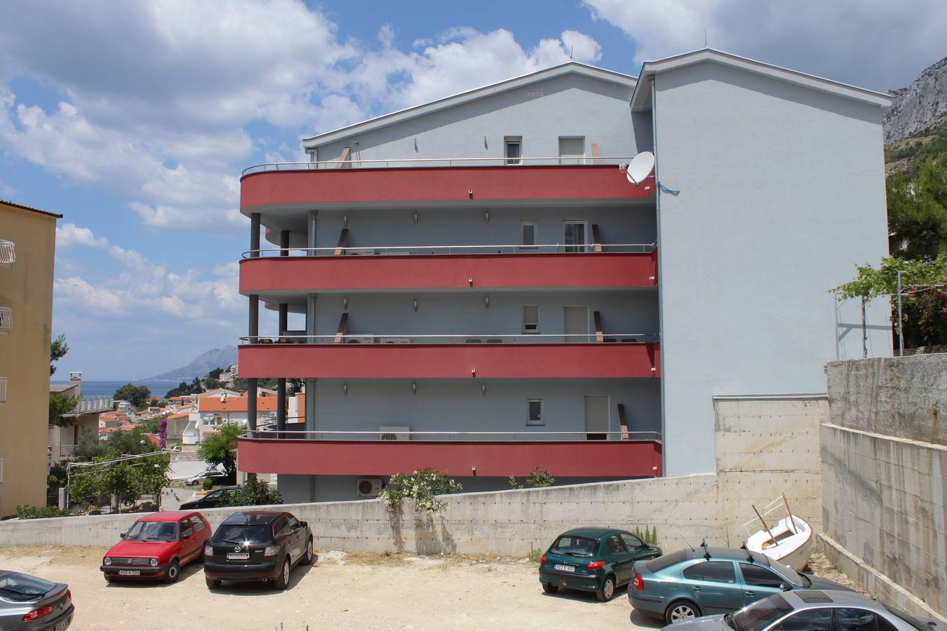 Cijeli apartman, Jednosobni apartman s balkonom Baška Voda, Makarska -b in Baska Voda, Makarska rivijera