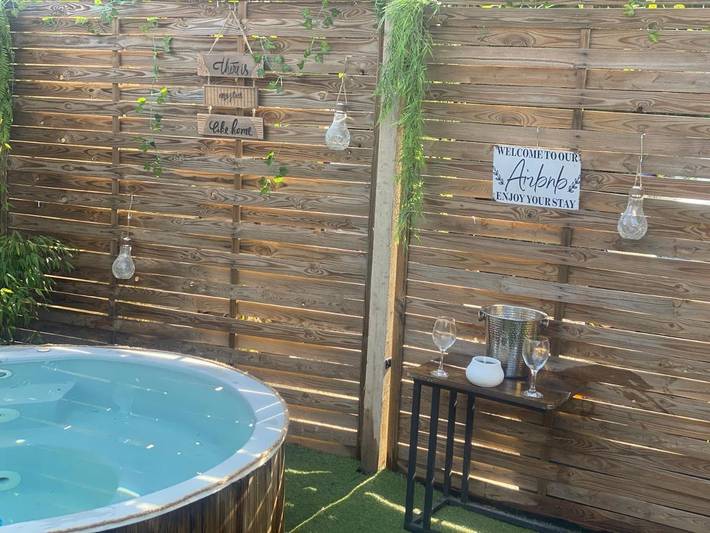 Maison d’hôte pour 2 personnes, avec jacuzzi et piscine ainsi que jardin et terrasse à Pujaut - 3