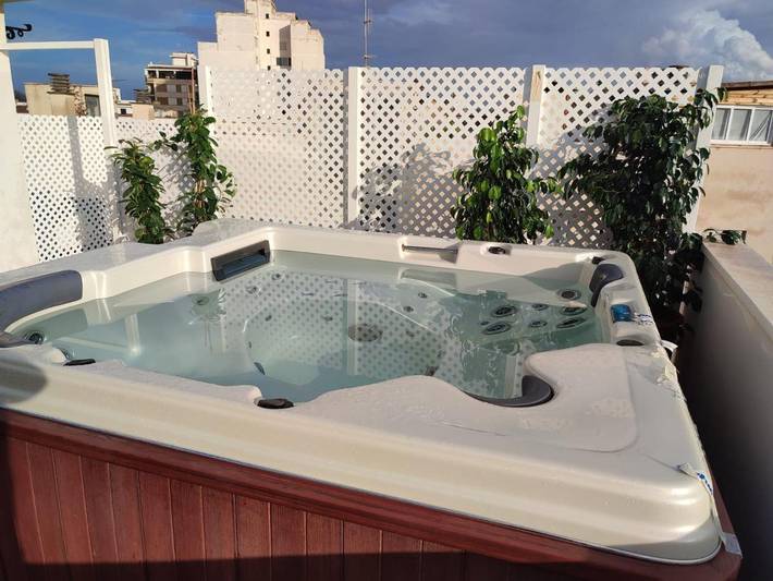 Casa de vacaciones para 8 personas, con jacuzzi y terraza - 1
