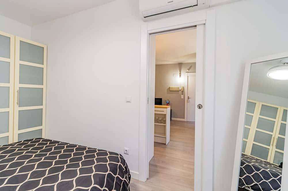 Entire apartment, Stay in Zaragoza`s historic center in Saragossa, Saragossa Province