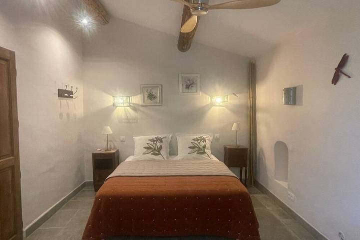 Charming villa rental in Lourmarin le Bastidon du Coco in the heart of the Luberon in Lourmarin, Parc naturel régional du Luberon