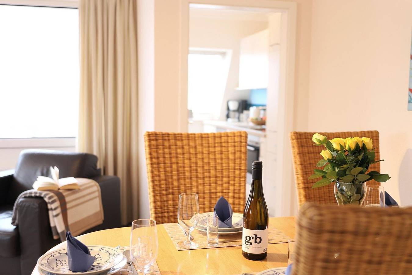 Ganze Wohnung, Modernes 3-Zi.-Penthouse in Westerland – mit 2 Balkonen & zentraler Lage in Westerland, Sylt (Gemeinde)