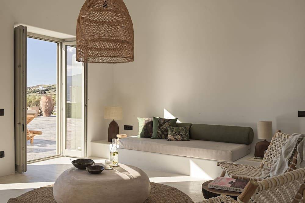 Casa Botanica · Oregano in Antiparos City, Paros Regional Unit