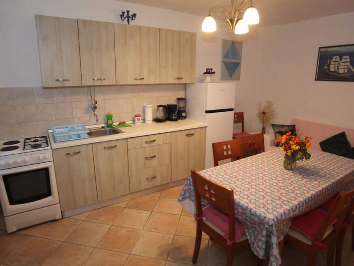 Ferienwohnung für 7 Personen, mit Terrasse, mit Haustier in Veli Losinj - 4