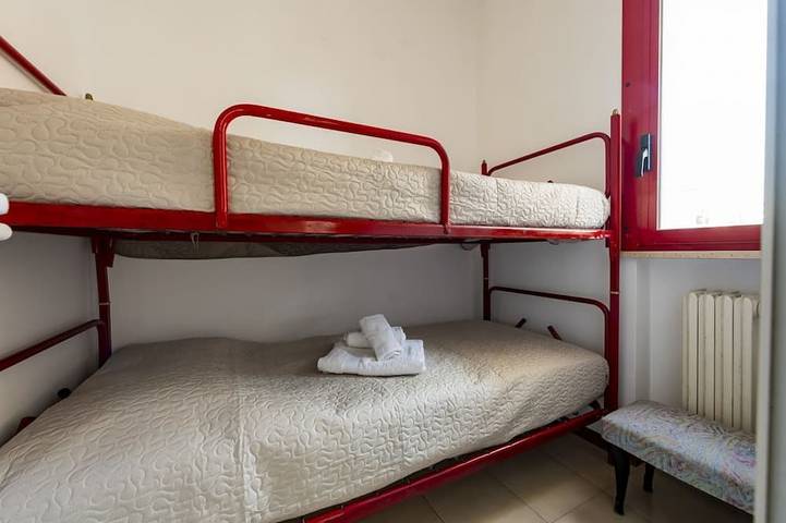 Entire apartment, Guesthost - Alba Cozy Flat near the Sea W/Parking in Alba Adriatica, Adriatic Coast Abruzzo