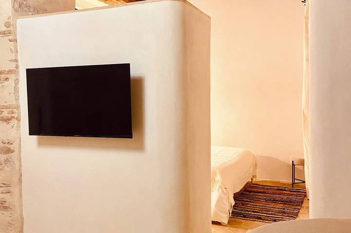 Appartement entier, Charmant studio situé dans le quartier historique de la Citadelle de Bastia in Bastia, Cap Corse