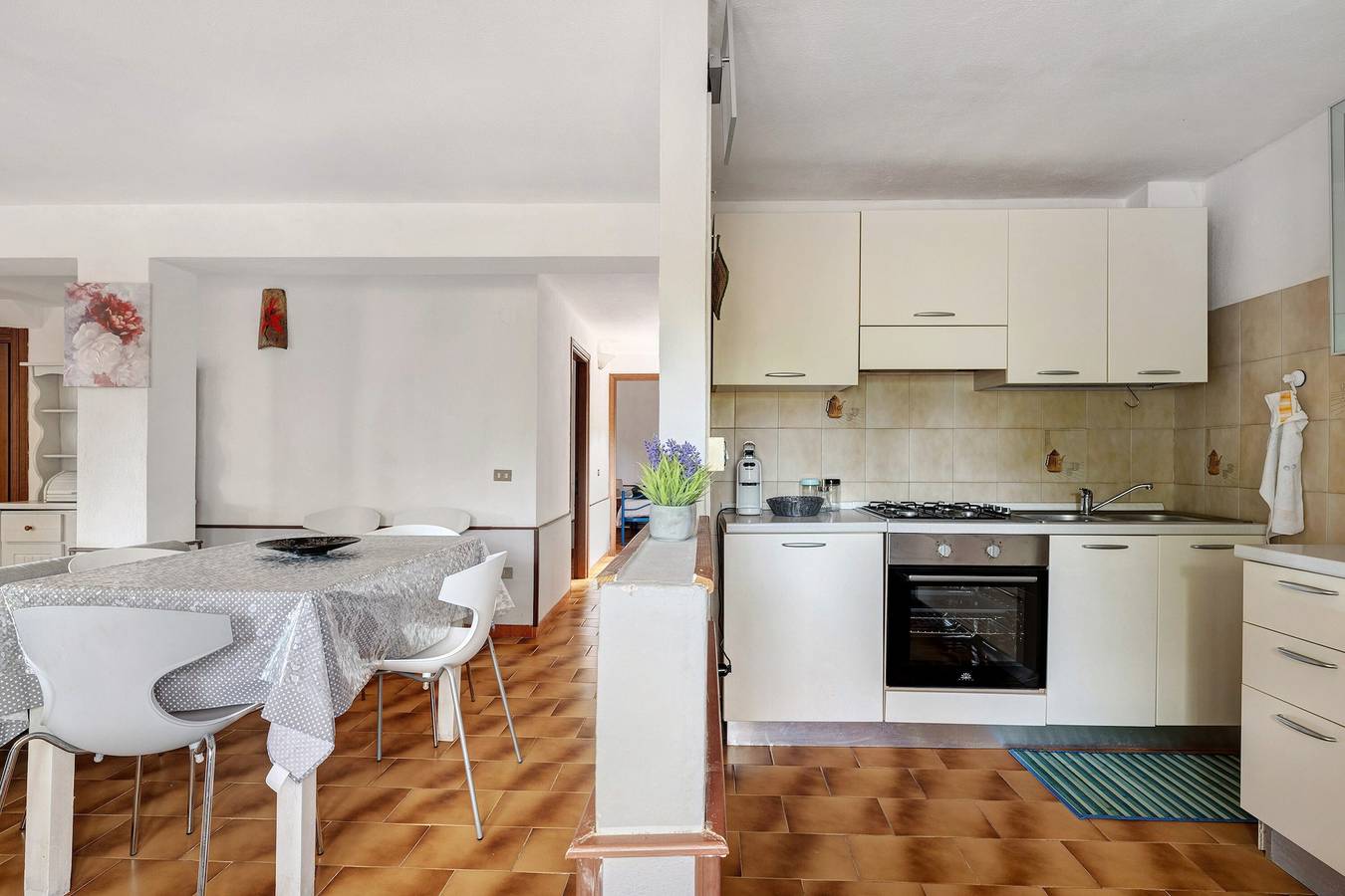 Ganze Wohnung, Apartment 'Zakaria' mit Bergblick, Wlan und Klimaanlage in Foxi Lioni, Tertenia