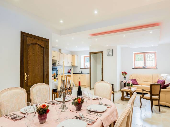 Gîte pour 6 personnes, avec balcon/terrasse, adapté aux familles à Beauraing - 2