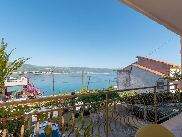 Apartament wakacyjny dla 5 osób, z Balkon i Ogród w Arbanija